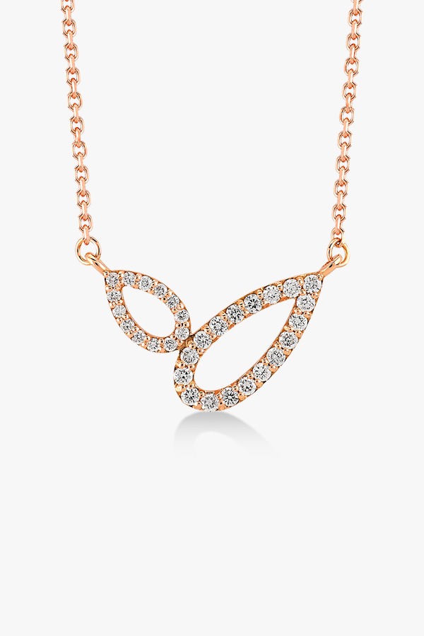 Collier-fabuleux-en-or-rose-18-K-diamants